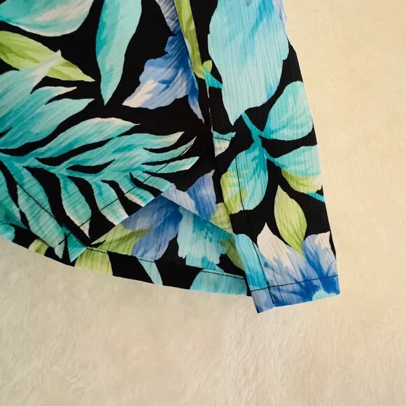 Alia Floral Short Sleeve Button Down Blouse Size 20W - Picture 5 of 10